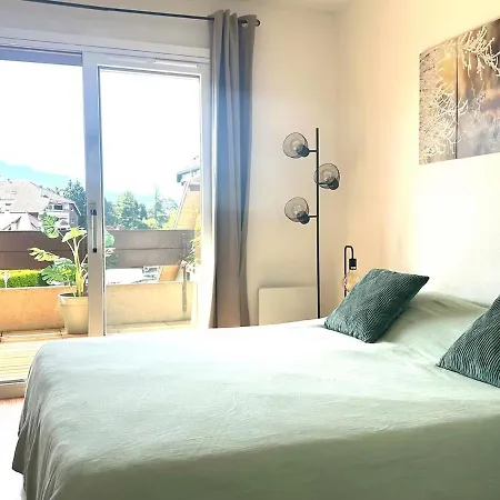 Intime Cocon A Proximite De Geneve Et Du Leman شقة